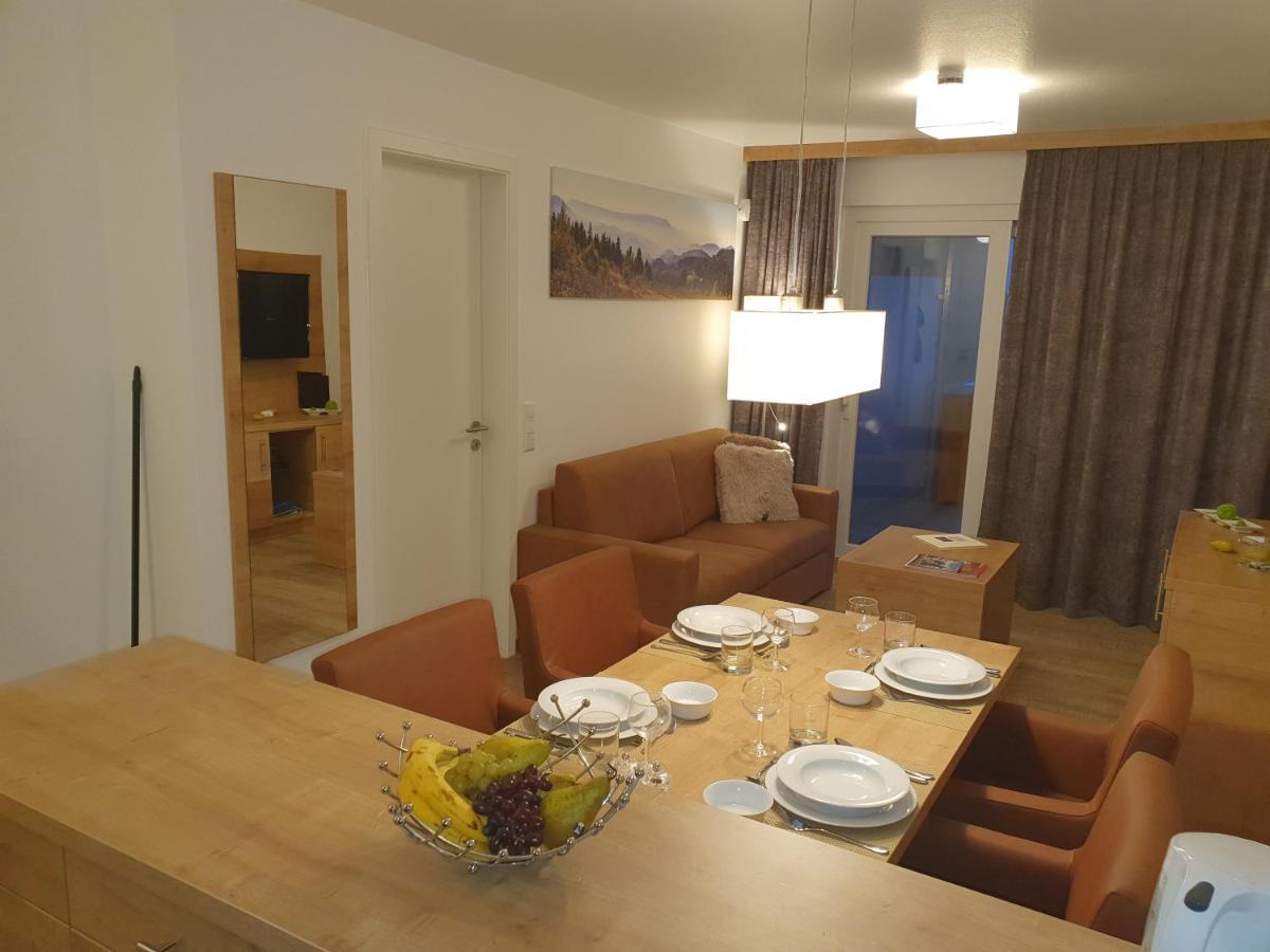 Enjoy Ferienwohnung Feldberg Grafenmatt エクステリア 写真