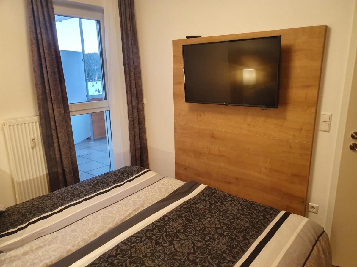 Enjoy Ferienwohnung Feldberg Grafenmatt エクステリア 写真